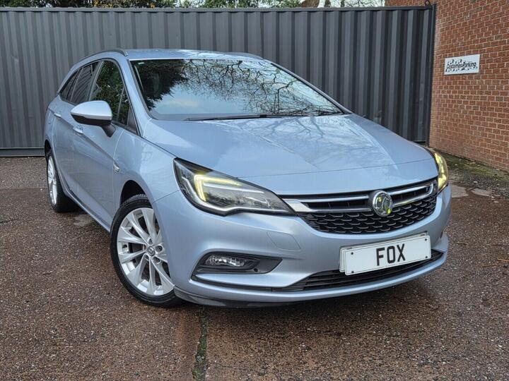 Vauxhall ASTRA 1.4i Turbo Tech Line Nav Sports Tourer Euro 6 5dr Vauxhall ASTRA 1.4i Turbo Tech Line Nav Sports Tourer Euro 6 5dr
