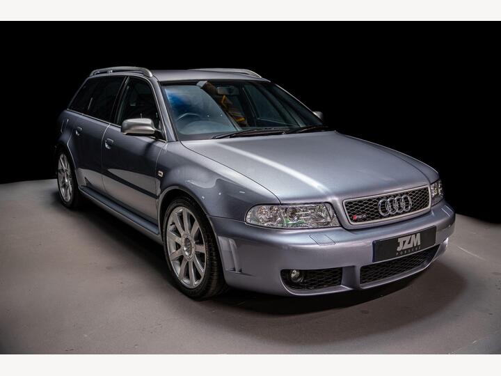 Audi RS4 Avant 2.7 Quattro 5dr