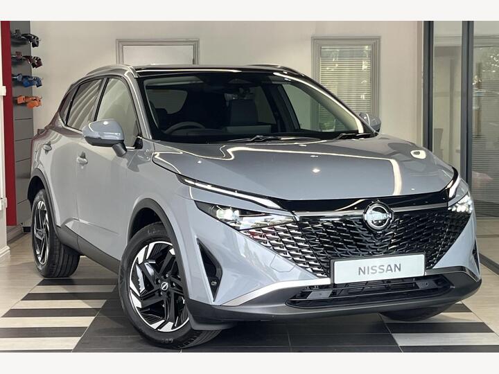 Nissan Qashqai 1.3 DIG-T MHEV N-Connecta Euro 6 (s/s) 5dr