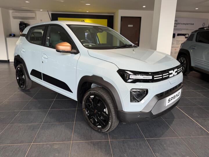 Dacia Spring 100 24.3kWh EXTREME Auto 5dr