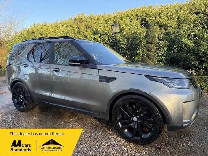 Land Rover Discovery 3.0 TD V6 First Edition Auto 4WD Euro 6 (s/s) 5dr