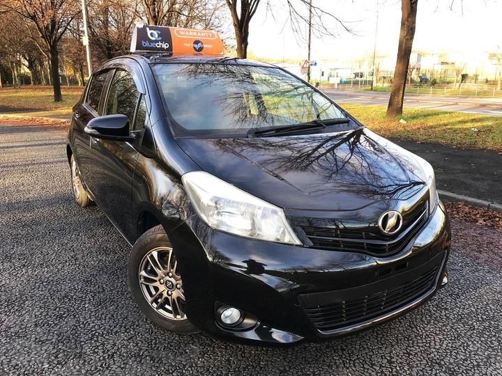 Toyota Vitz COLLETION EDITION REVCAM 1.3 AUTO ULEZ