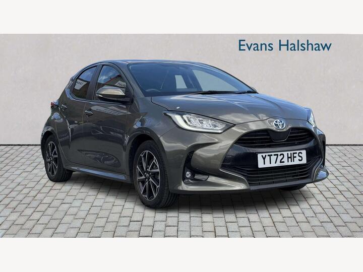 Toyota YARIS HATCHBACK 1.5 VVT-h Design E-CVT Euro 6 (s/s) 5dr