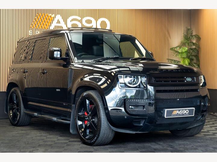 Land Rover DEFENDER 3.0 D300 MHEV X-Dynamic HSE Auto 4WD Euro 6 (s/s) 5dr