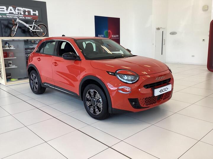 Fiat 600 1.2 MHEV E-DCT Euro 6 (s/s) 5dr