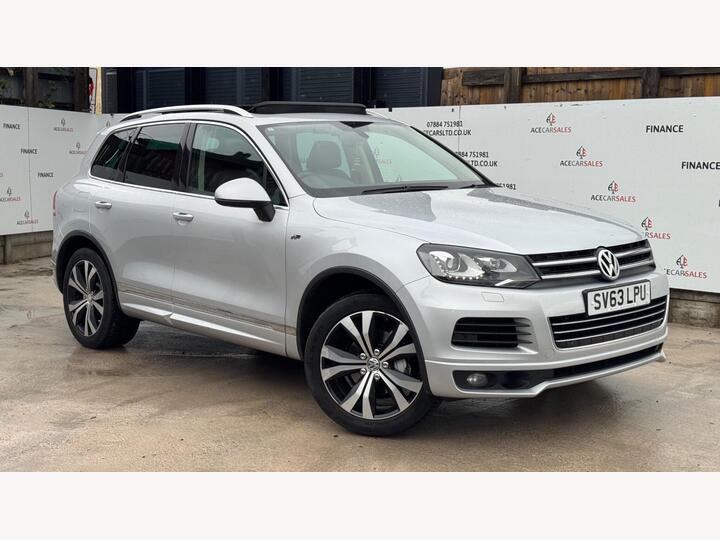 Volkswagen Touareg 3.0 TDI V6 BlueMotion Tech R-Line Tiptronic 4WD Euro 5 (s/s) 5dr
