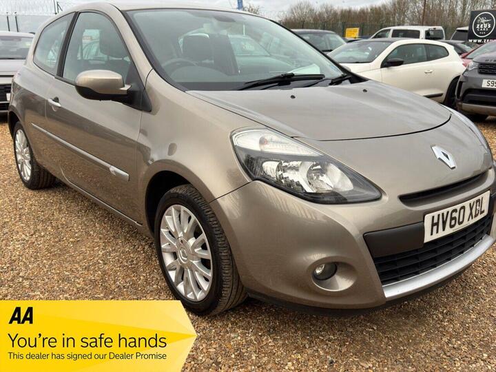 Renault CLIO 1.5 DCi Dynamique TomTom Euro 4 3dr Renault CLIO 1.5 DCi Dynamique TomTom Euro 4 3dr