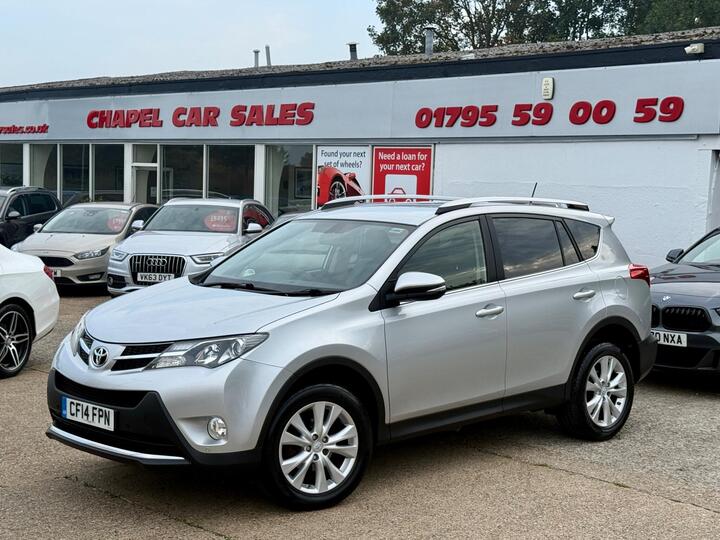 Toyota RAV4 2.2 D-CAT Invincible Auto 4WD Euro 5 5dr