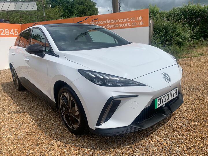 MG MG4 64kWh Trophy Long Range Auto 5dr