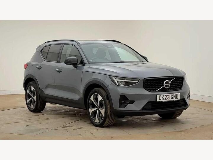 Volvo XC40 2.0 B4 MHEV Ultimate DCT Auto Euro 6 (s/s) 5dr