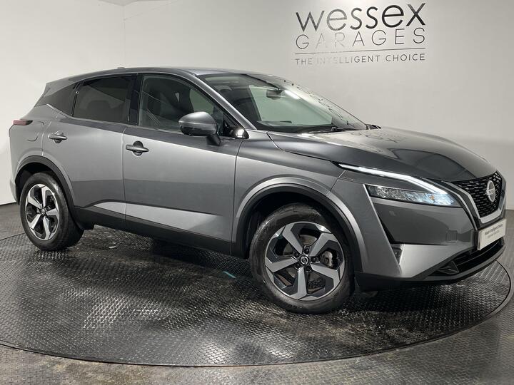 Nissan Qashqai 1.3 DIG-T MHEV N-Connecta XTRON Euro 6 (s/s) 5dr