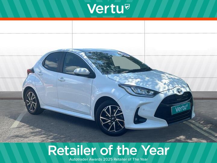 Toyota Yaris 1.5 VVT-h Design E-CVT Euro 6 (s/s) 5dr