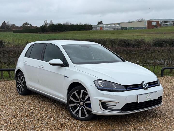 Volkswagen Golf 1.4 TSI GTE DSG Euro 6 (s/s) 5dr