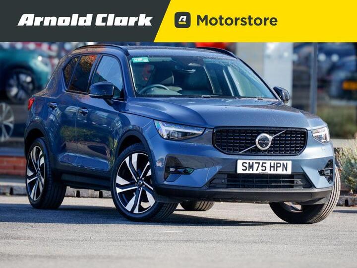 Volvo XC40 2.0 B3 MHEV Ultra Dark DCT Auto Euro 6 (s/s) 5dr