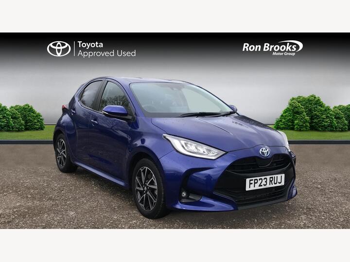 Toyota Yaris 1.5 VVT-h Design E-CVT Euro 6 (s/s) 5dr