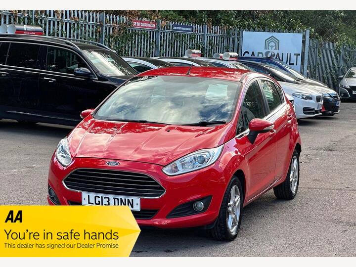 Ford Fiesta 1.0T EcoBoost Zetec Euro 5 (s/s) 5dr