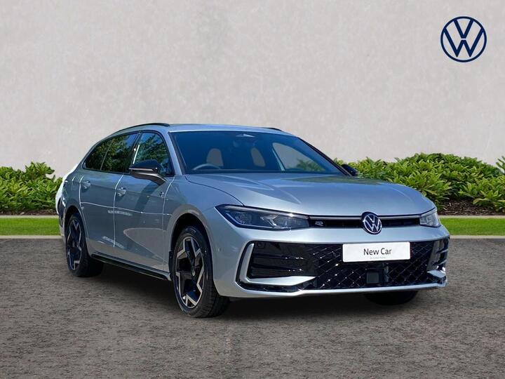 Volkswagen Passat 1.5 ETSI MHEV R-Line DSG Euro 6 (s/s) 5dr