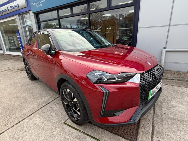 DS AUTOMOBILES DS 3 E-TENSE 54kWh Opera Auto 5dr DS AUTOMOBILES DS 3 E-TENSE 54kWh Opera Auto 5dr