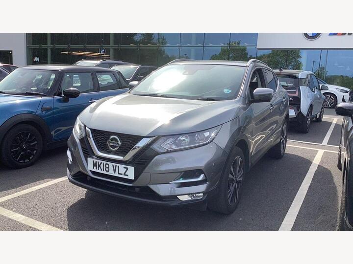 Nissan Qashqai 1.2 DIG-T N-Connecta Euro 6 (s/s) 5dr