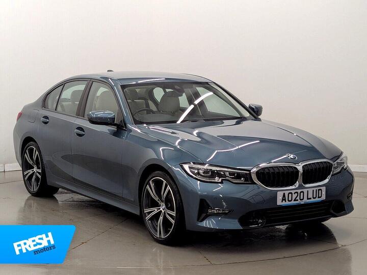 BMW 3 Series 2.0 320i Sport Auto Euro 6 (s/s) 4dr BMW 3 Series 2.0 320i Sport Auto Euro 6 (s/s) 4dr