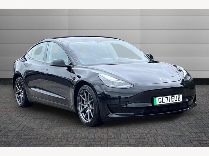 Tesla Model 3 Standard Range Plus Auto RWD 4dr