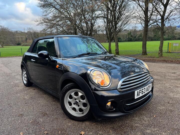 MINI Convertible 1.6 Cooper Euro 6 (s/s) 2dr