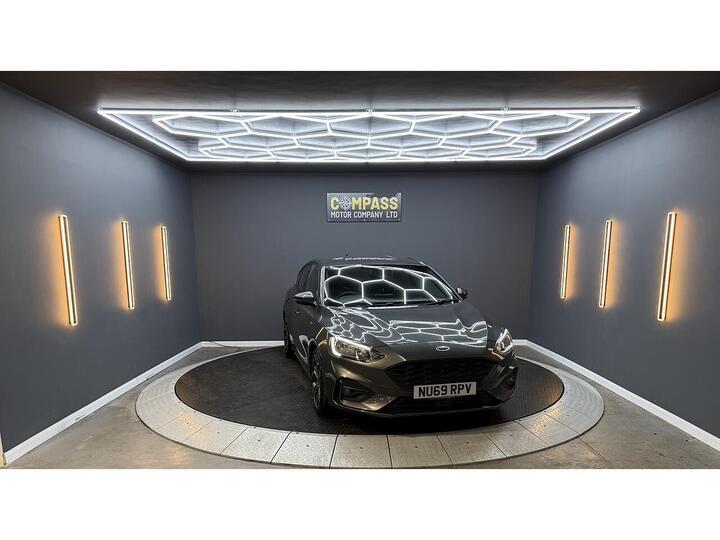 Ford Focus 1.5T EcoBoost ST-Line X Euro 6 (s/s) 5dr