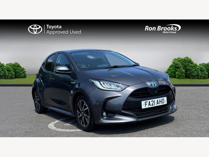 Toyota Yaris 1.5 VVT-h Design E-CVT Euro 6 (s/s) 5dr