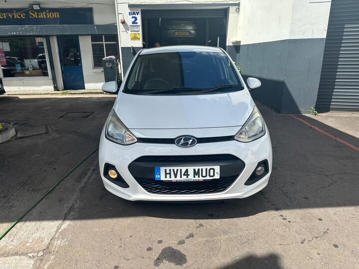 Hyundai I10 1.0 SE Euro 5 5dr Hyundai I10 1.0 SE Euro 5 5dr