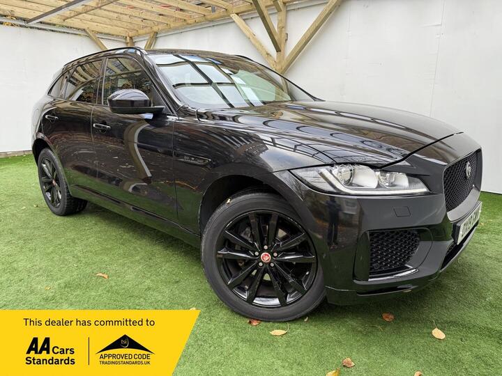 Jaguar F-PACE 2.0 D180 Chequered Flag Auto AWD Euro 6 (s/s) 5dr Jaguar F-PACE 2.0 D180 Chequered Flag Auto AWD Euro 6 (s/s) 5dr