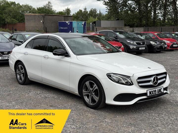 Mercedes-Benz E Class 2.0 E220d SE (Premium Plus) Saloon 4dr Diesel G-Tronic+ Euro 6 (s/s) (194 Ps) Mercedes-Benz E Class 2.0 E220d SE (Premium Plus) Saloon 4dr Diesel G-Tronic+ Euro 6 (s/s) (194 Ps)