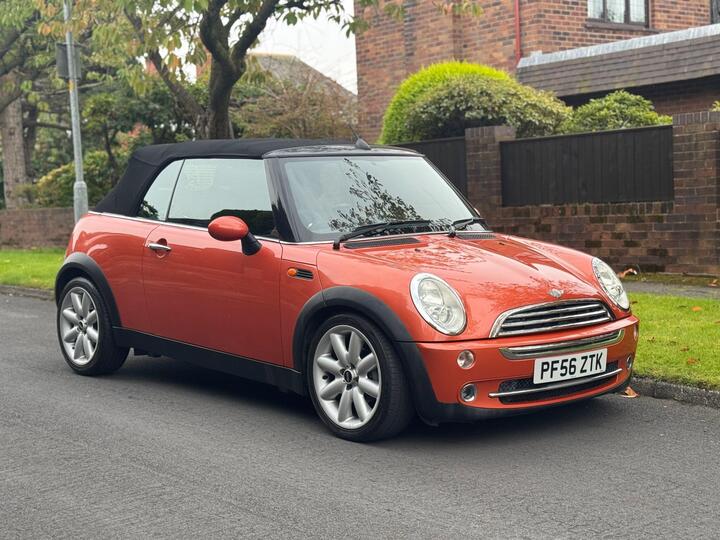 MINI Convertible 1.6 Cooper CVT Euro 3 2dr