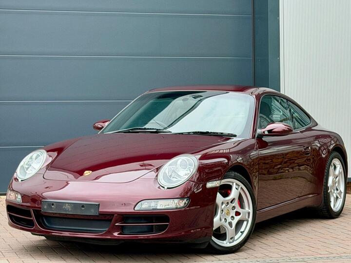 Porsche 911 3.8 997 Carrera S 2dr Porsche 911 3.8 997 Carrera S 2dr
