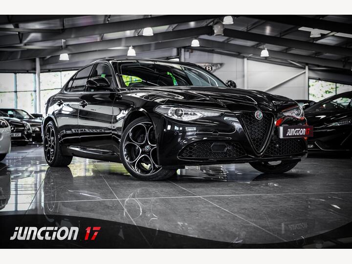 Alfa Romeo Giulia 2.0T Sprint Auto Euro 6 (s/s) 4dr Alfa Romeo Giulia 2.0T Sprint Auto Euro 6 (s/s) 4dr