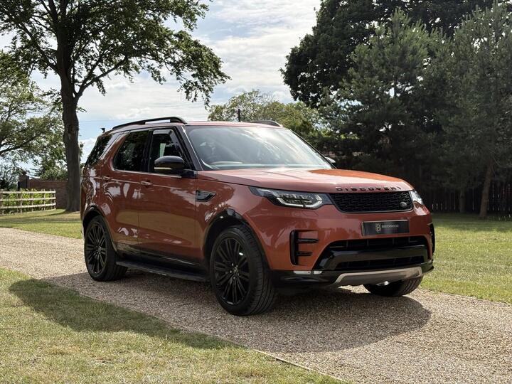 Land Rover DISCOVERY 3.0 SD V6 Landmark Edition Auto 4WD Euro 6 (s/s) 5dr Land Rover DISCOVERY 3.0 SD V6 Landmark Edition Auto 4WD Euro 6 (s/s) 5dr