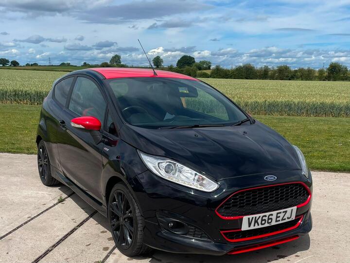Ford Fiesta 1.0T EcoBoost ST-Line Euro 6 (s/s) 3dr