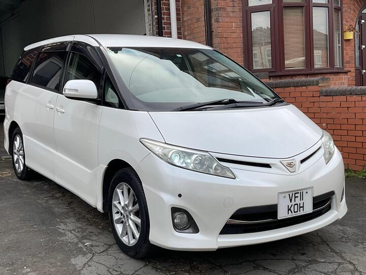 Toyota Estima 8 Seater 2.4 Petrol Lpg