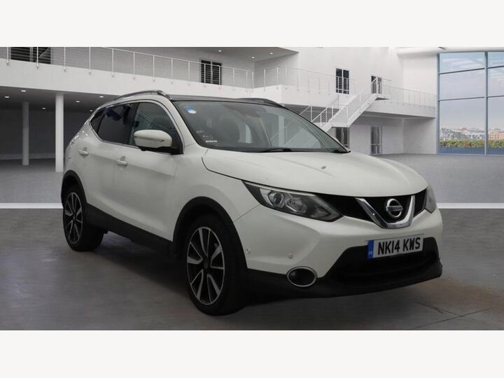 Nissan Qashqai 1.2 DIG-T Tekna 2WD Euro 5 (s/s) 5dr