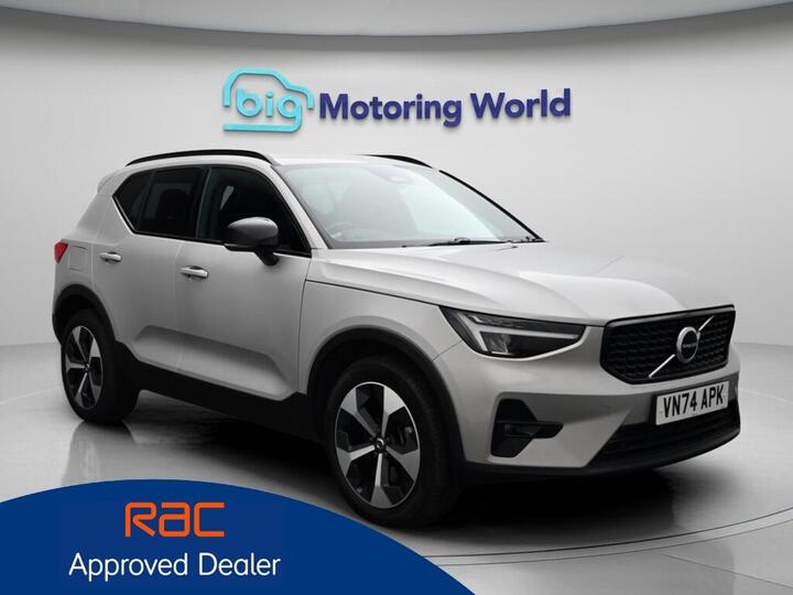 Volvo XC40 2.0 B3 MHEV Plus Dark DCT Auto Euro 6 (s/s) 5dr