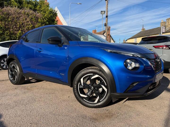 Nissan JUKE 1.6 N-Connecta Auto Euro 6 5dr