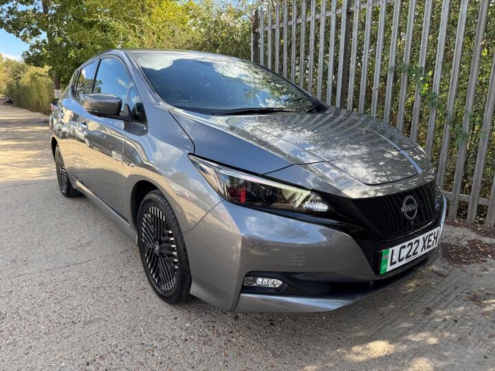 Nissan Leaf 39kWh Tekna Auto 5dr