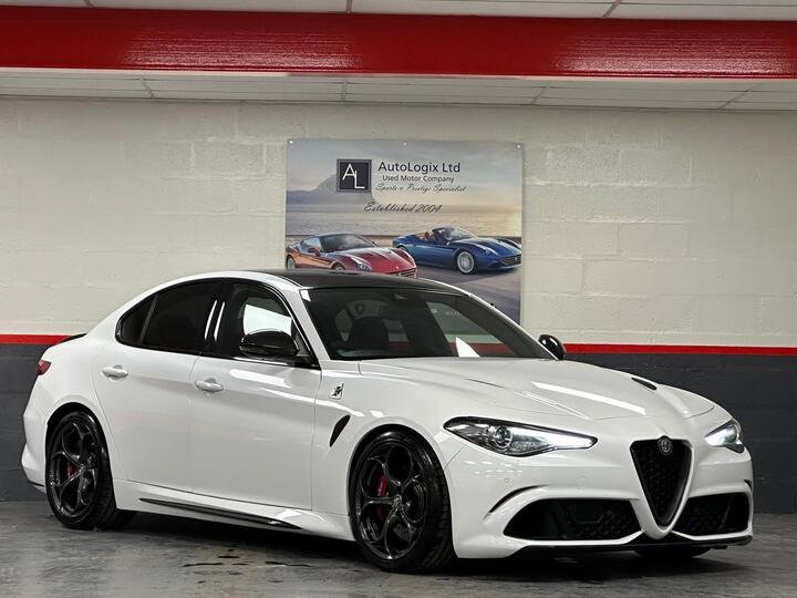 Alfa Romeo Giulia 2.9 V6 Bi-Turbo Quadrifoglio Saloon 4dr Petrol Auto Euro 6 (s/s) (510 Ps)