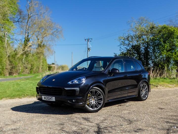 Porsche Cayenne 4.2 TD V8 S TiptronicS 4WD Euro 6 (s/s) 5dr Porsche Cayenne 4.2 TD V8 S TiptronicS 4WD Euro 6 (s/s) 5dr