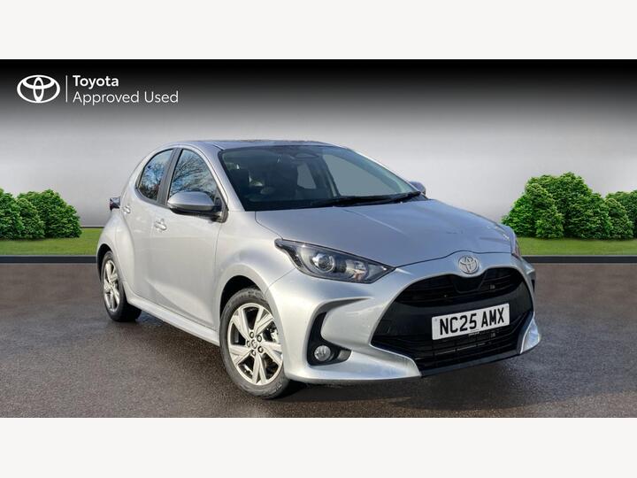 Toyota Yaris 1.5 VVT-h Icon E-CVT Euro 6 (s/s) 5dr