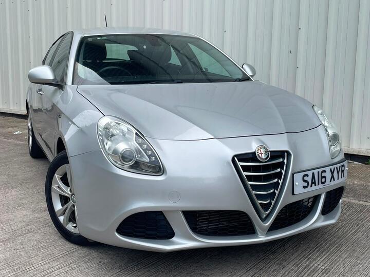 Alfa Romeo Giulietta 1.6 JTDM-2 Progression Euro 6 (s/s) 5dr