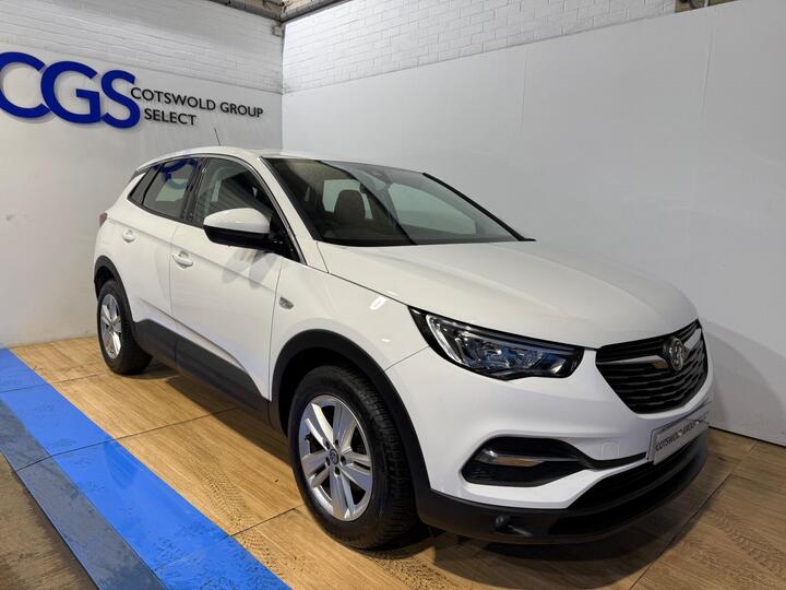 Vauxhall Grandland X 1.5 Turbo D SE Premium Auto Euro 6 (s/s) 5dr