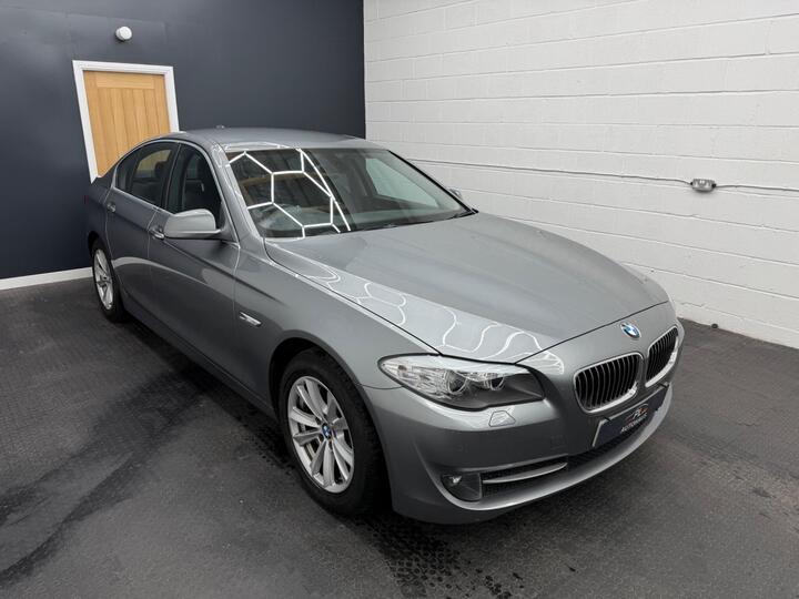 BMW 5 Series 3.0 525d SE Steptronic Euro 5 4dr