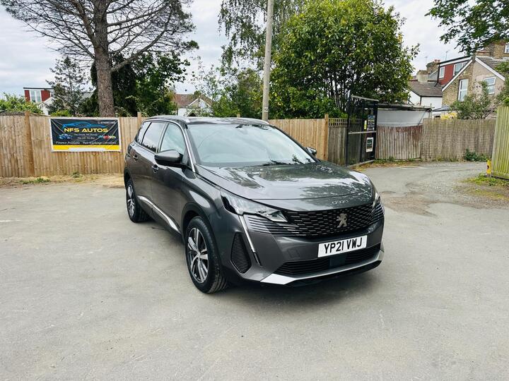 Peugeot 5008 1.2 PureTech Allure Premium EAT Euro 6 (s/s) 5dr Peugeot 5008 1.2 PureTech Allure Premium EAT Euro 6 (s/s) 5dr