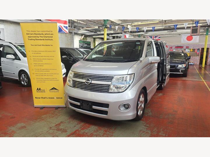 Nissan Elgrand 2.5 Highway Star 360 View Ulez Free