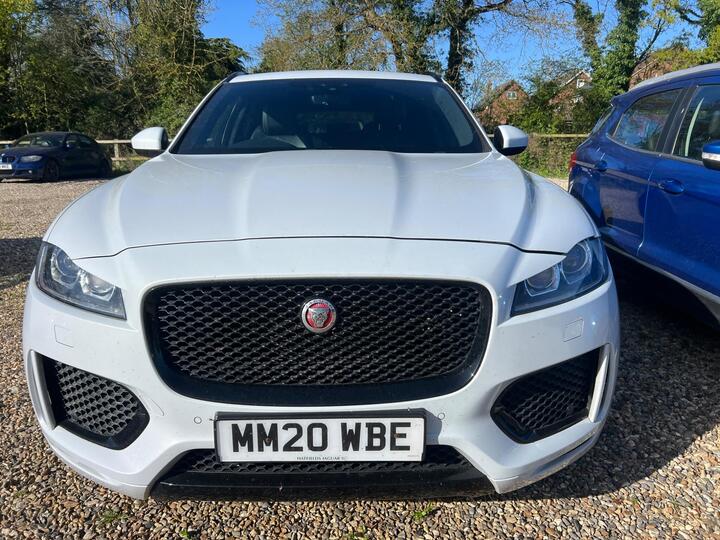 Jaguar F-PACE 2.0 D180 Chequered Flag Auto AWD Euro 6 (s/s) 5dr